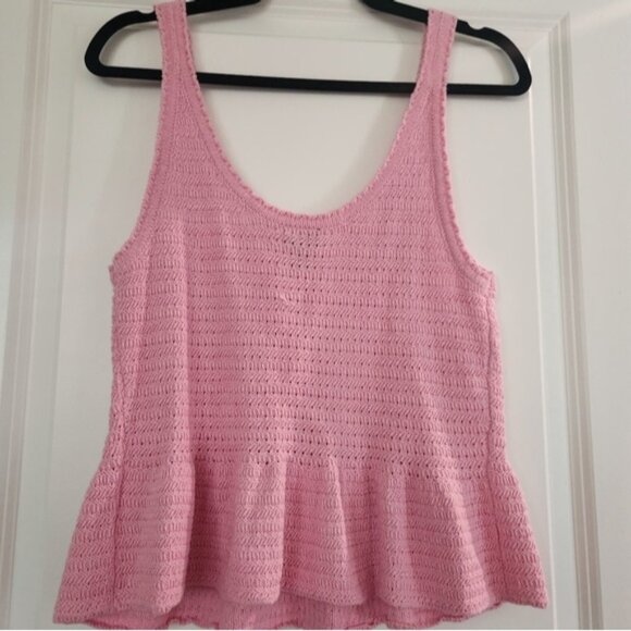 Scoop peplum tank - Picture 3 of 3